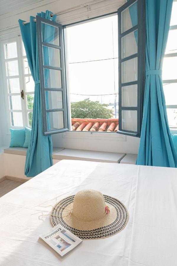 The White Rose Apartment Poros Town Exteriér fotografie